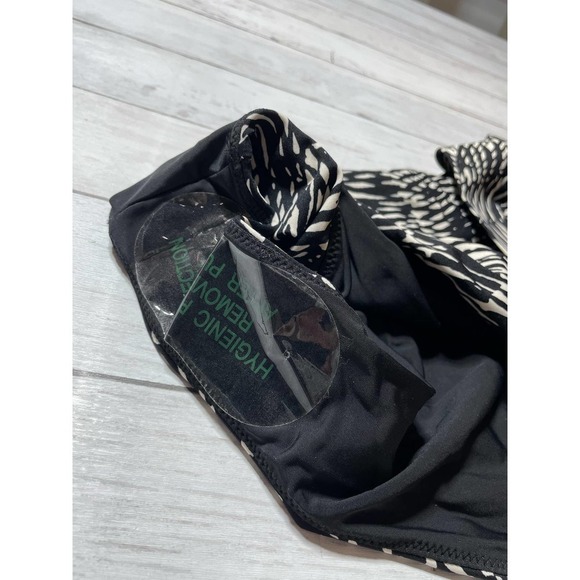 Jonathan Simkhai Noa Swim One Piece Swimsuit Printed Black Underwire Belted S - Picture 12 of 12